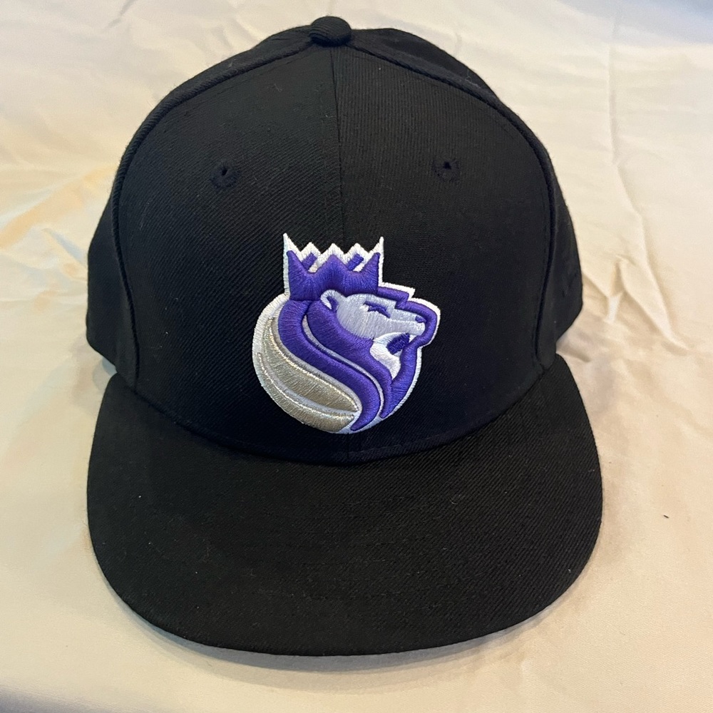 Sacramento Kings New Era Hat size 7 3/8